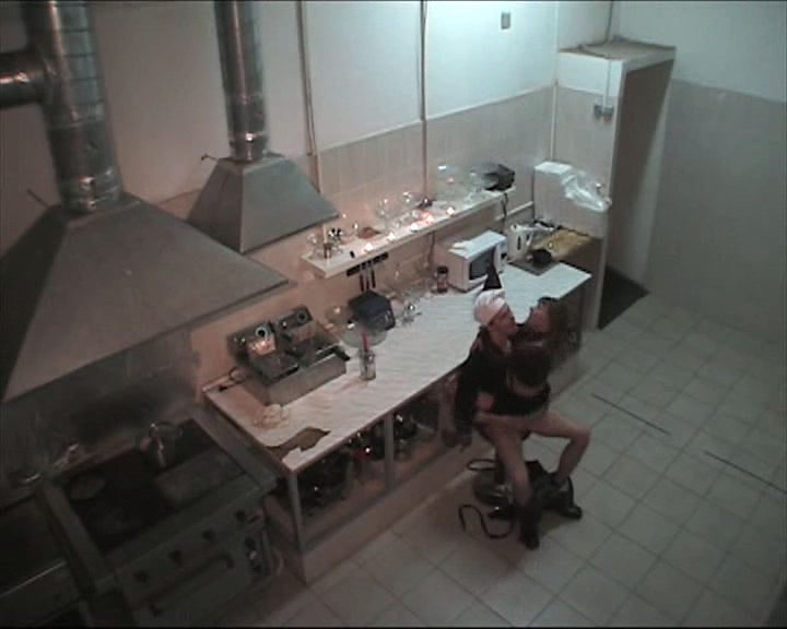 Chief fucking slutty chick in the kitchen!