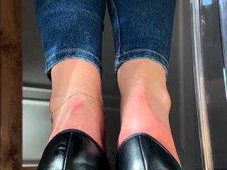 Close up foot fetish on cam