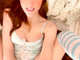 Sexy amateur redhead teen double dildo action