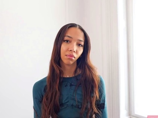 Lia Lin – Tall Exotic Fashion Model Didnt Pay Her Gym Fees