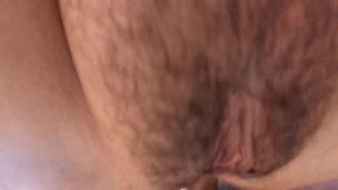 Mi hermanastra me pidió que le follara el culo y acabará dentro de ella