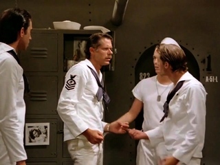 Two brunette babe in hardcore ffm blowjob